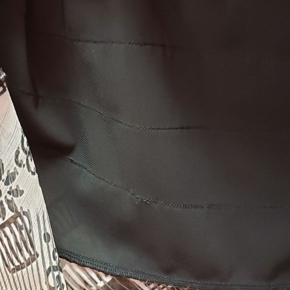 2/$60😆LAPIS Black & White Blouse Top NWOT Size L - Picture 12 of 13